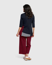 Load image into Gallery viewer, ALEMBIKA V-Neck Top - Navy