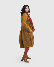 Load image into Gallery viewer, ALEMBIKA COCCON COAT, FLECKS