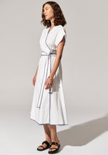 Load image into Gallery viewer, POL AVA WRAP DRESS -WHITE/BLUE