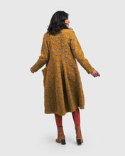 Load image into Gallery viewer, ALEMBIKA COCCON COAT, FLECKS