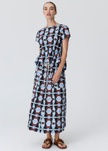 Load image into Gallery viewer, POL THYRA REVERSIBLE TEE