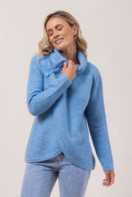 Load image into Gallery viewer, SEE SAW MOSS STITCH COWL KNIT
