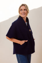 Load image into Gallery viewer, SEE SAW WOOL ONE BUTTON CAPE
