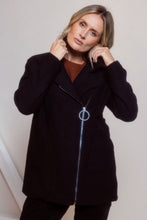 Load image into Gallery viewer, SEE SAW WOOL COLLAR ZIP FRONT COAT

