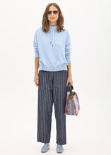 Load image into Gallery viewer, POL ROWAN DRAWCORD KNIT- Blue
