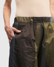 Load image into Gallery viewer, ALEMBIKA Alfresco Market Pants

